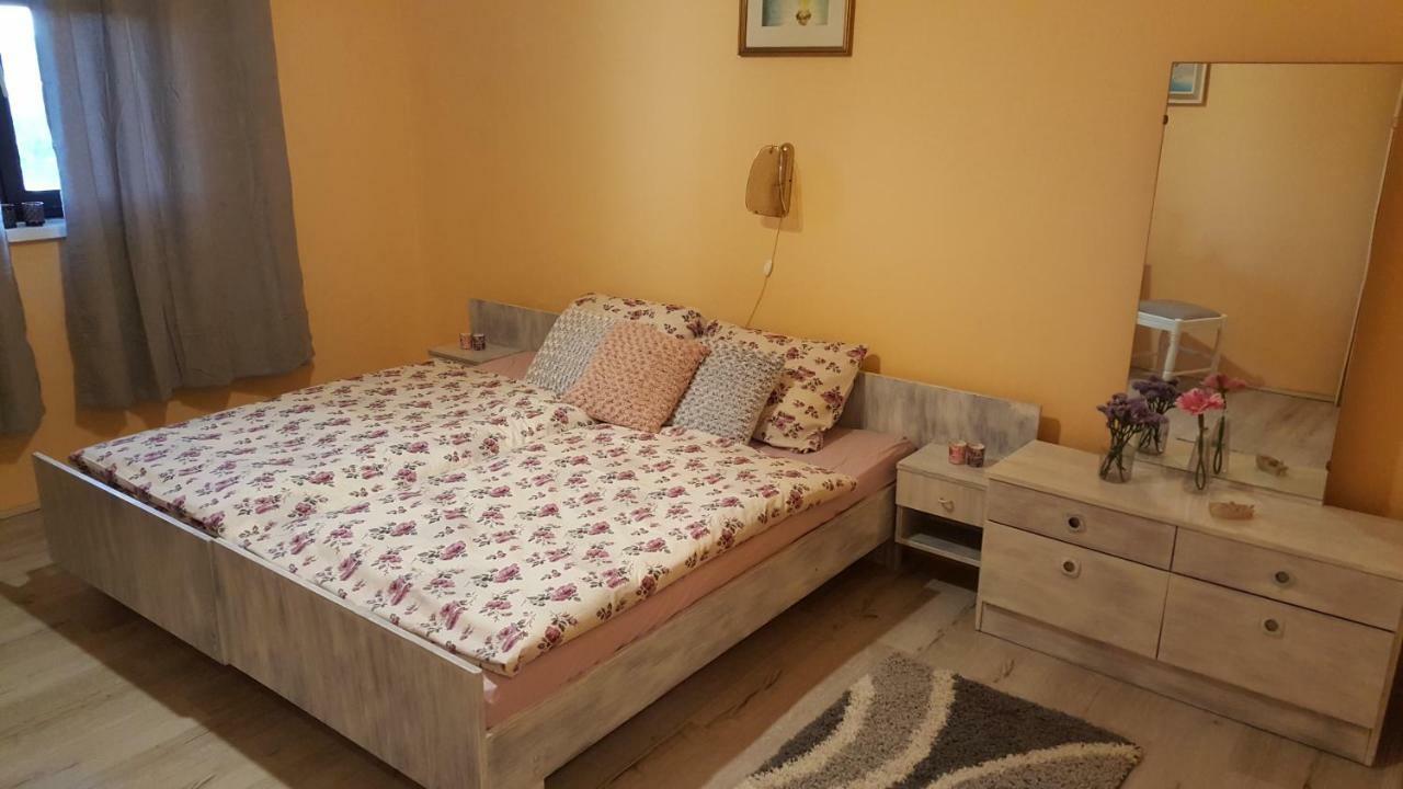 Apartment Kristina Влашичі Екстер'єр фото